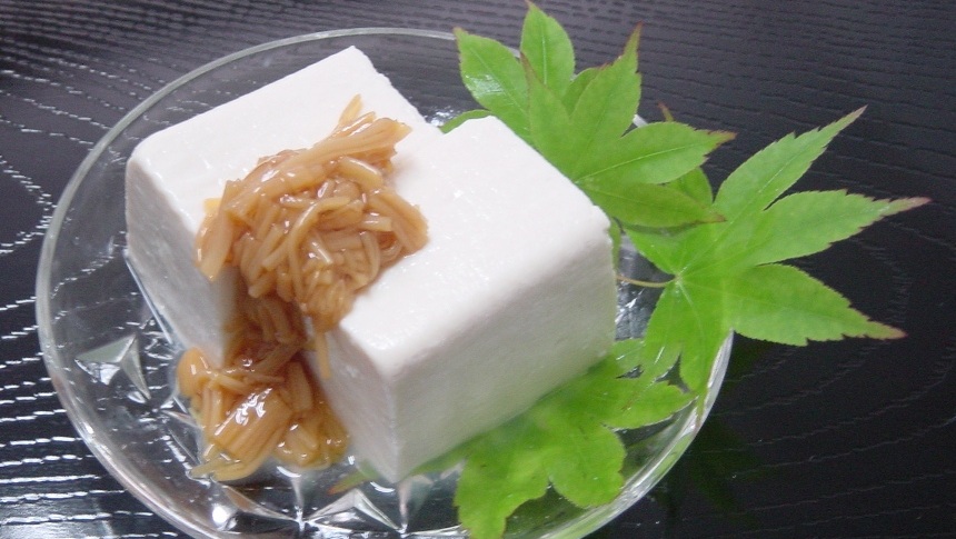 豆腐になめ茸